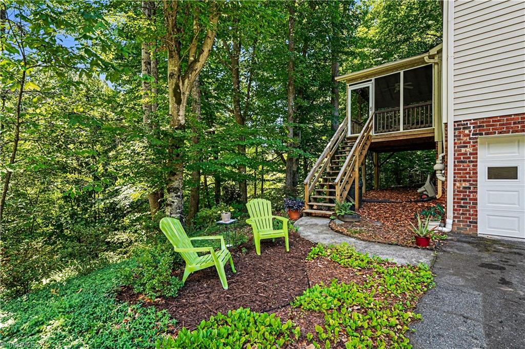 2371 Oakton Drive