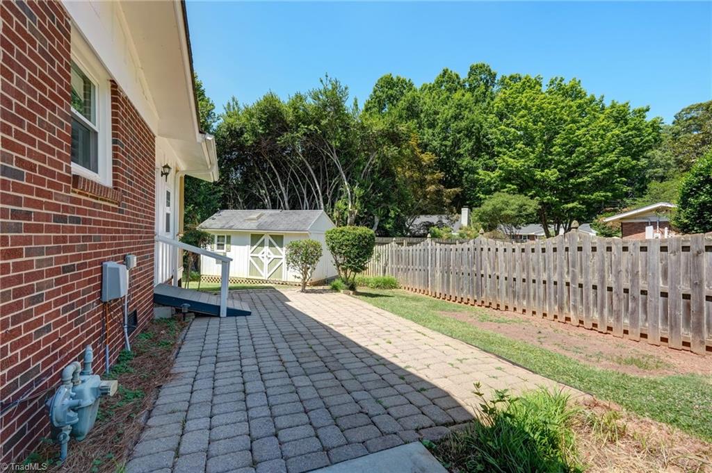 4921 Starmount Drive
