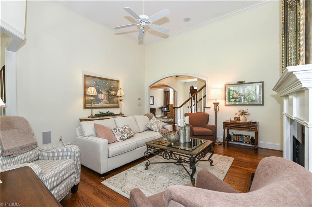 12 Hadley Park Court