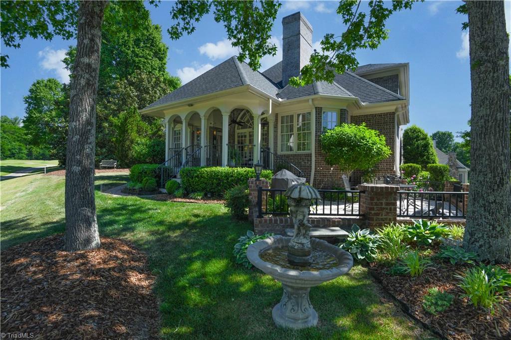 12 Hadley Park Court