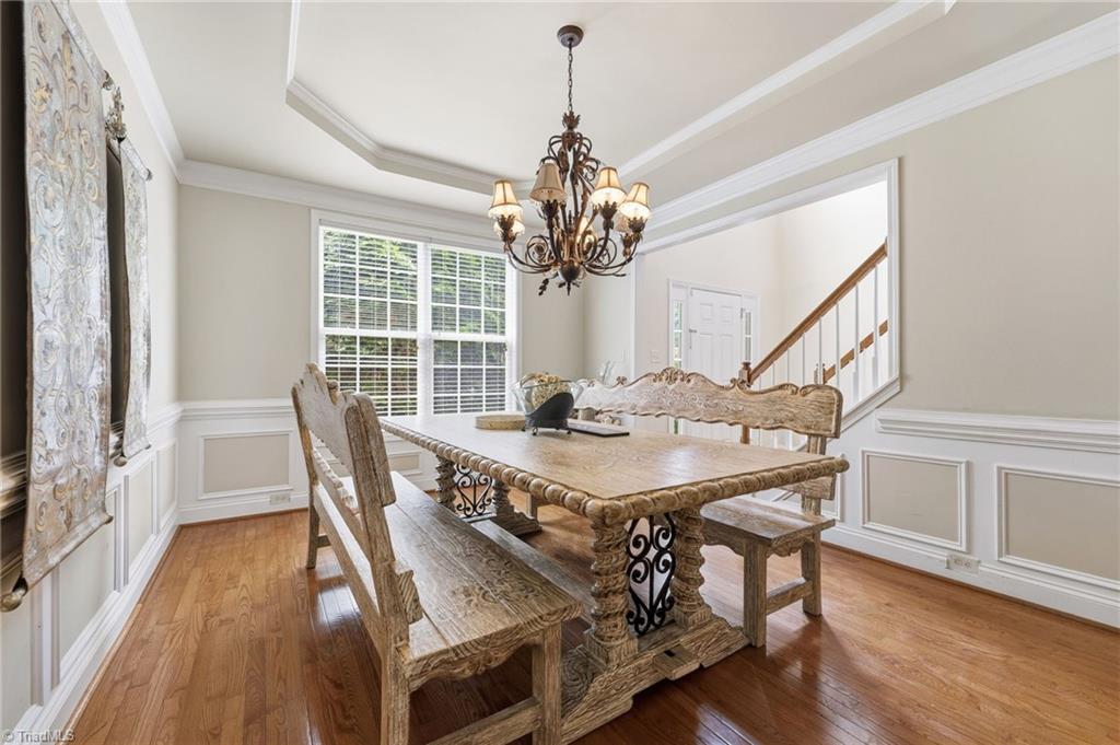 3706 Worthing Court