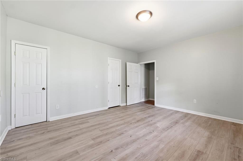 3706 Worthing Court