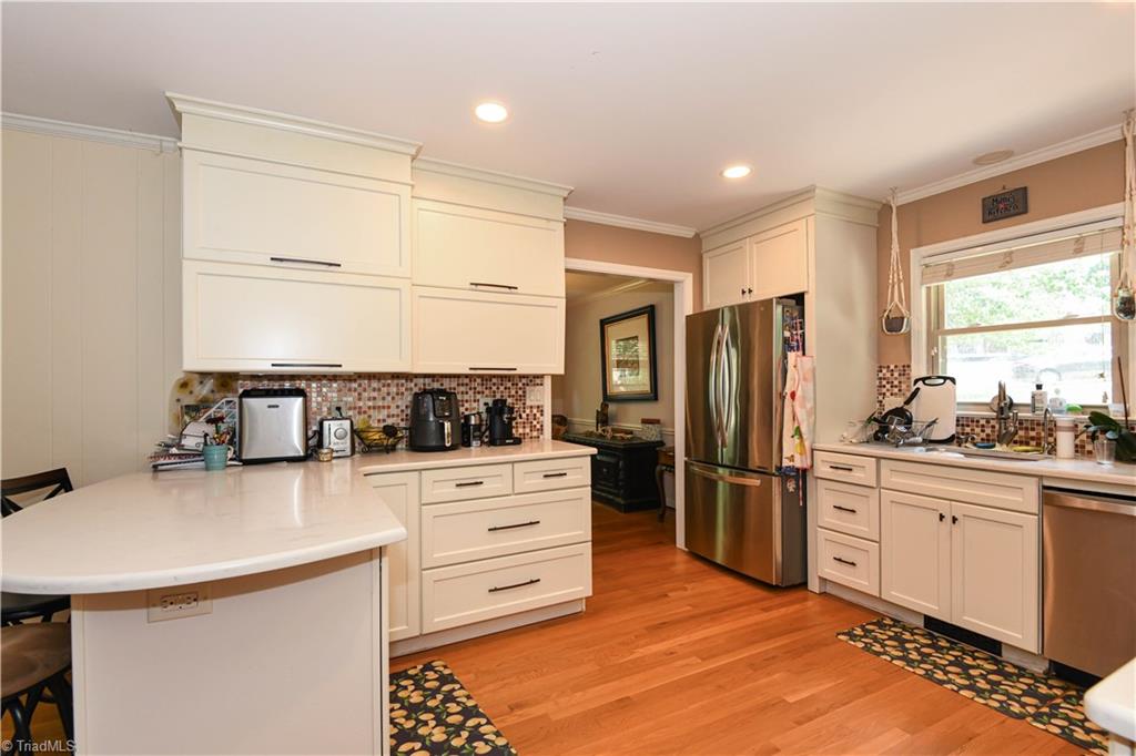 4803 Susan Terrace