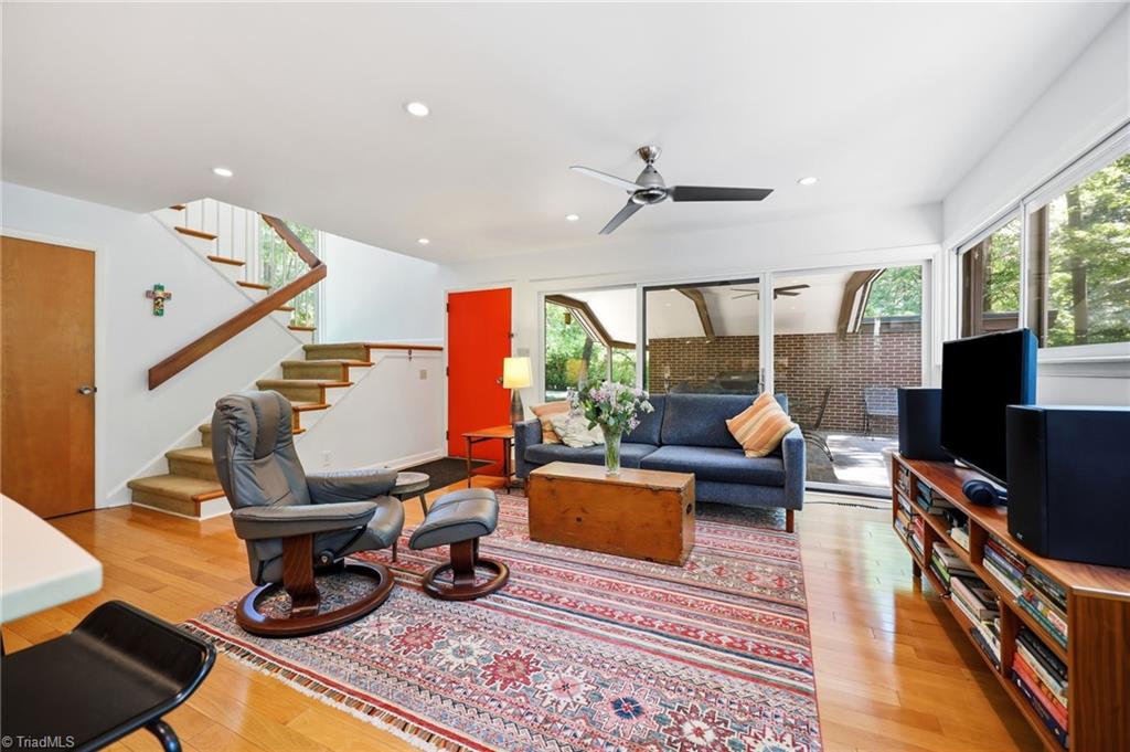 405 Luola Street