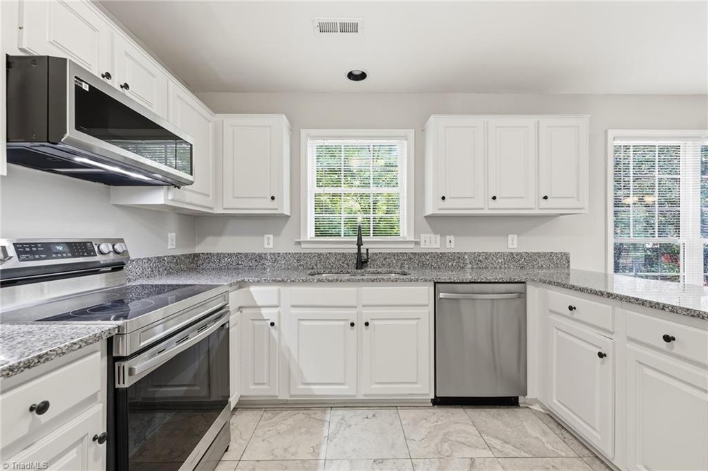 4002 Auburn Hills Drive