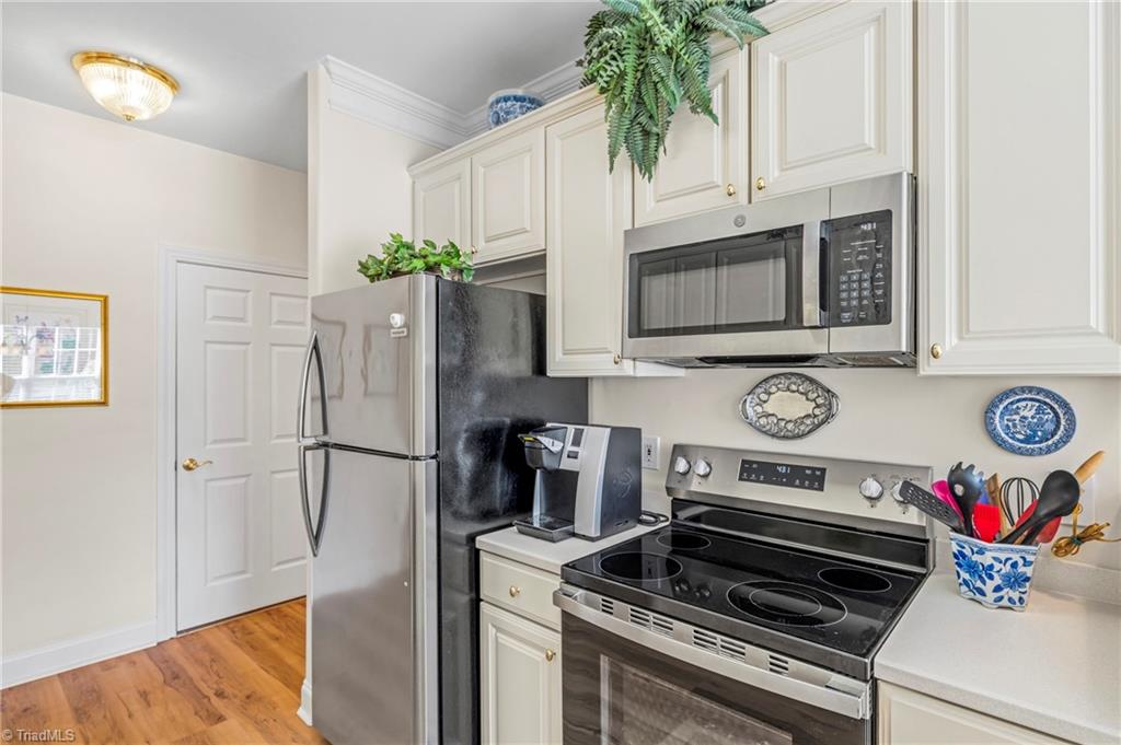 524 College Road # 207