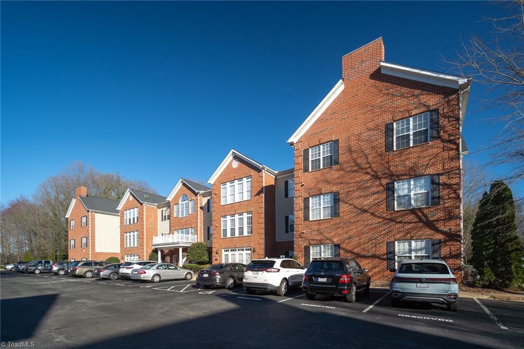 524 College Road # 207