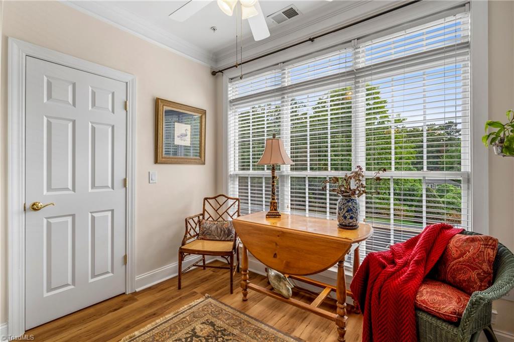 524 College Road # 207