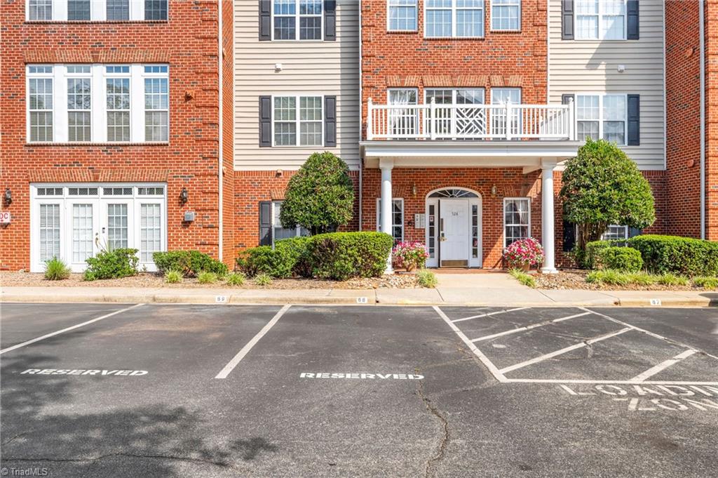 524 College Road # 207