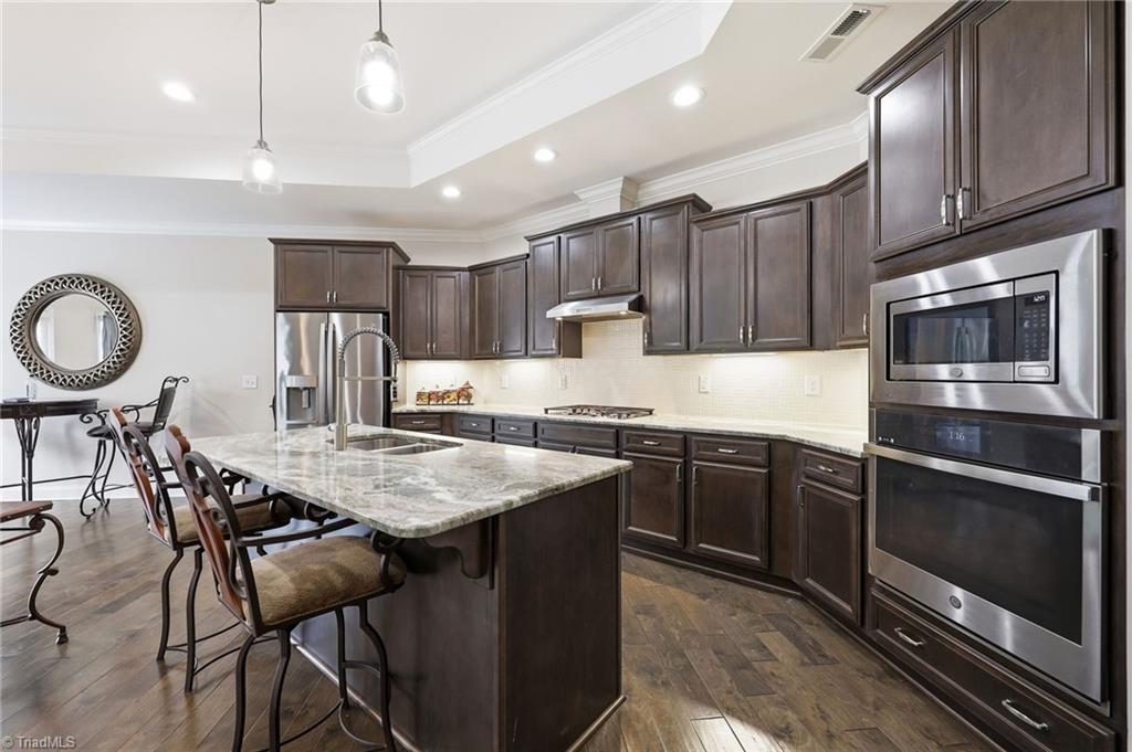 3741 Echo Forest Trail