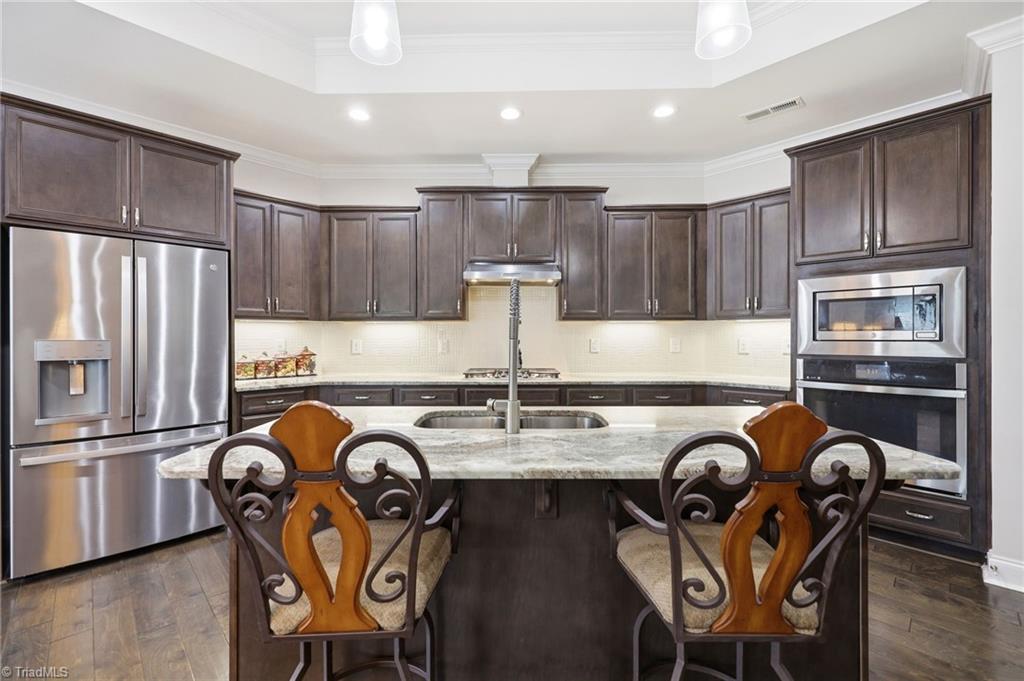 3741 Echo Forest Trail