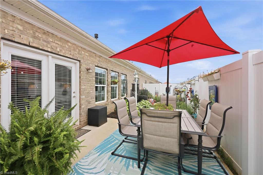 3741 Echo Forest Trail