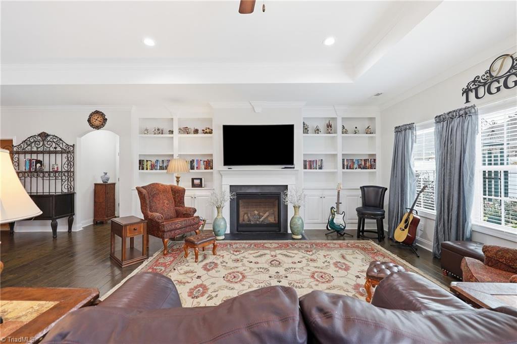 3741 Echo Forest Trail
