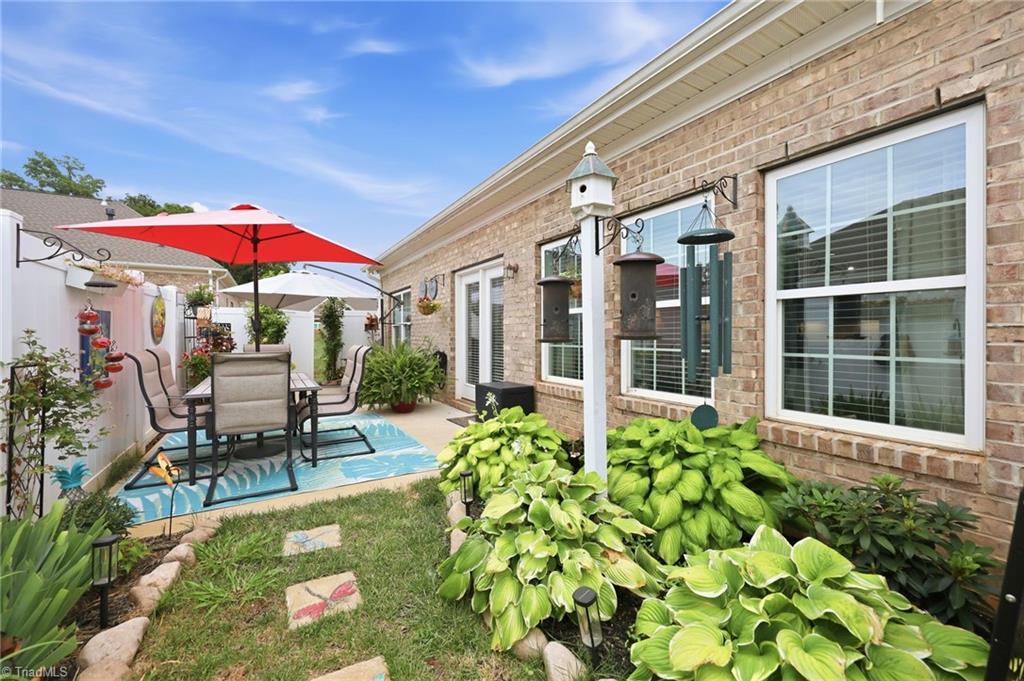 3741 Echo Forest Trail