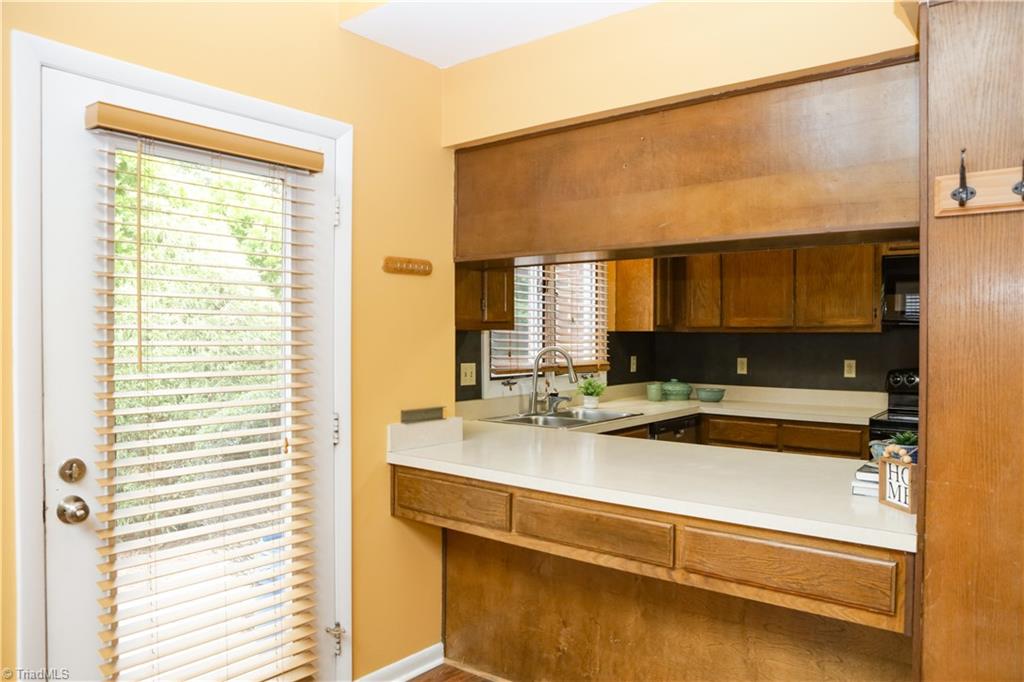 210 College Road # 706