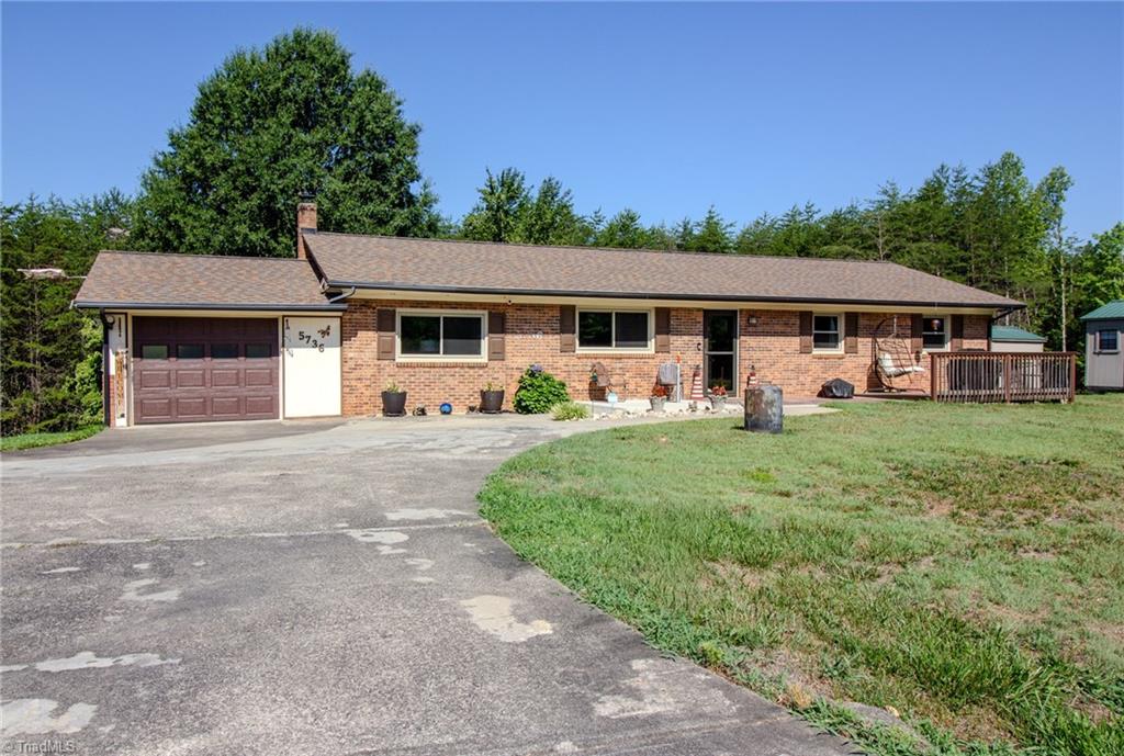5736 Davis Road