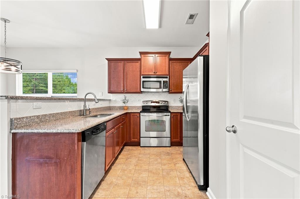 5208 Sky Hill Drive, McLeansville
