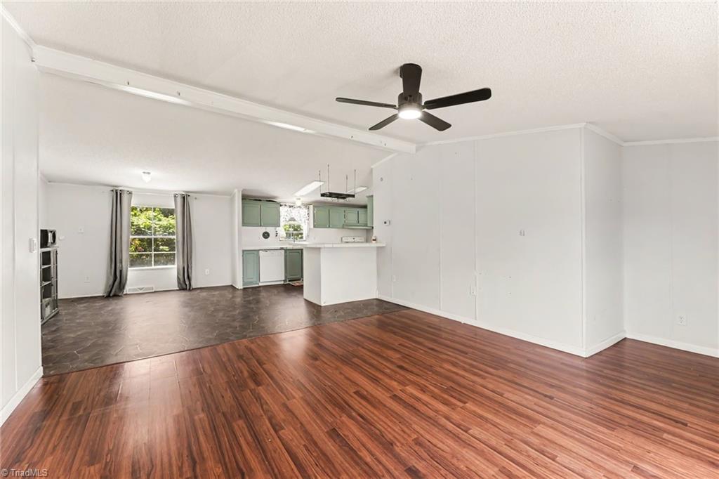 3247 Vance Street Extension