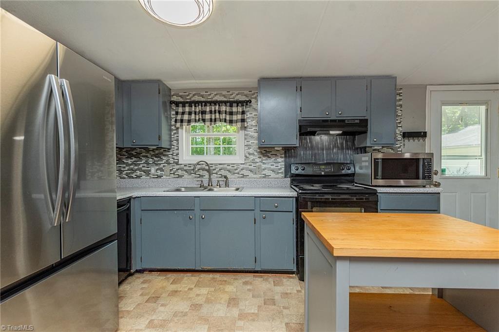 445 Lester Drive