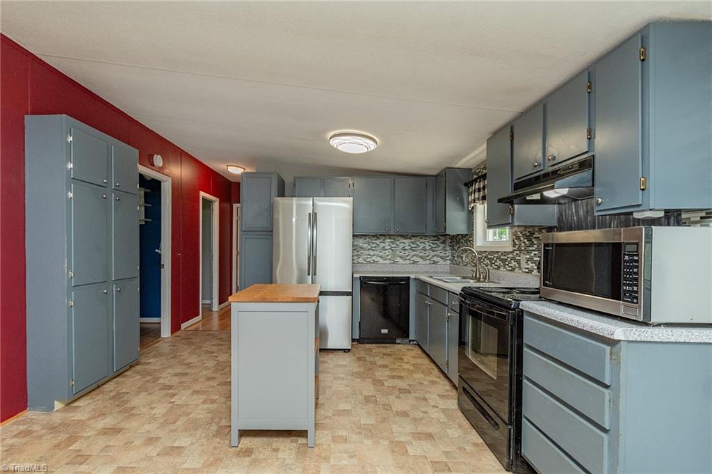 445 Lester Drive