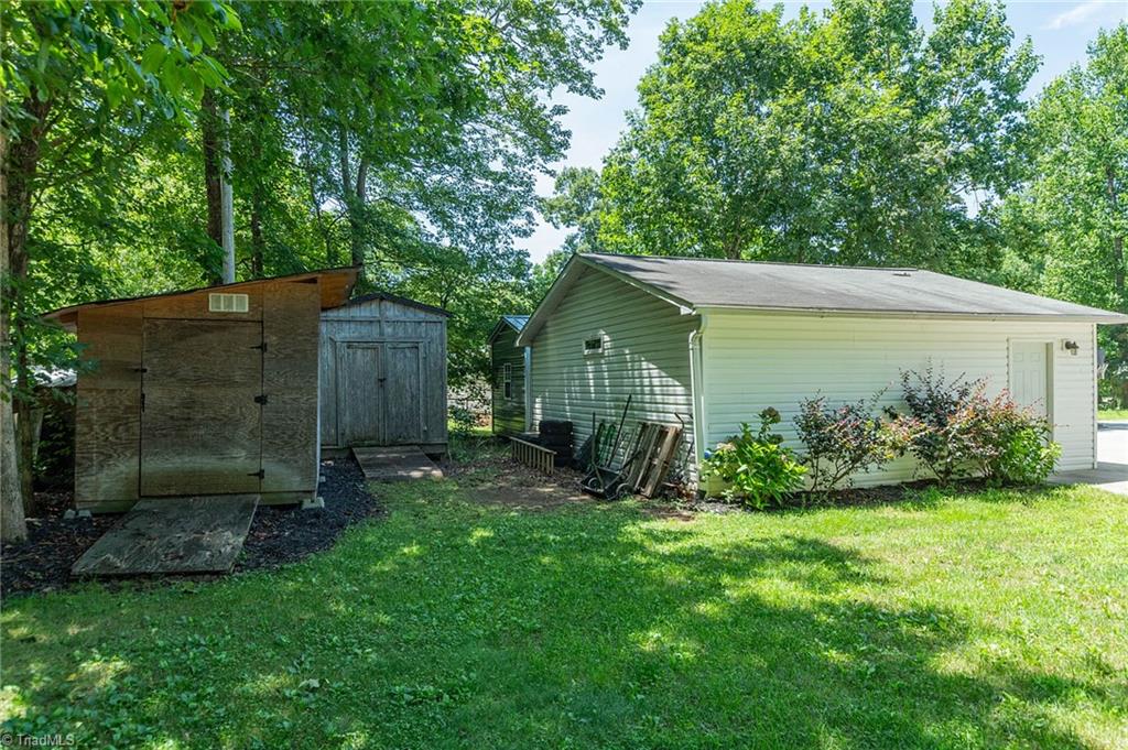 445 Lester Drive