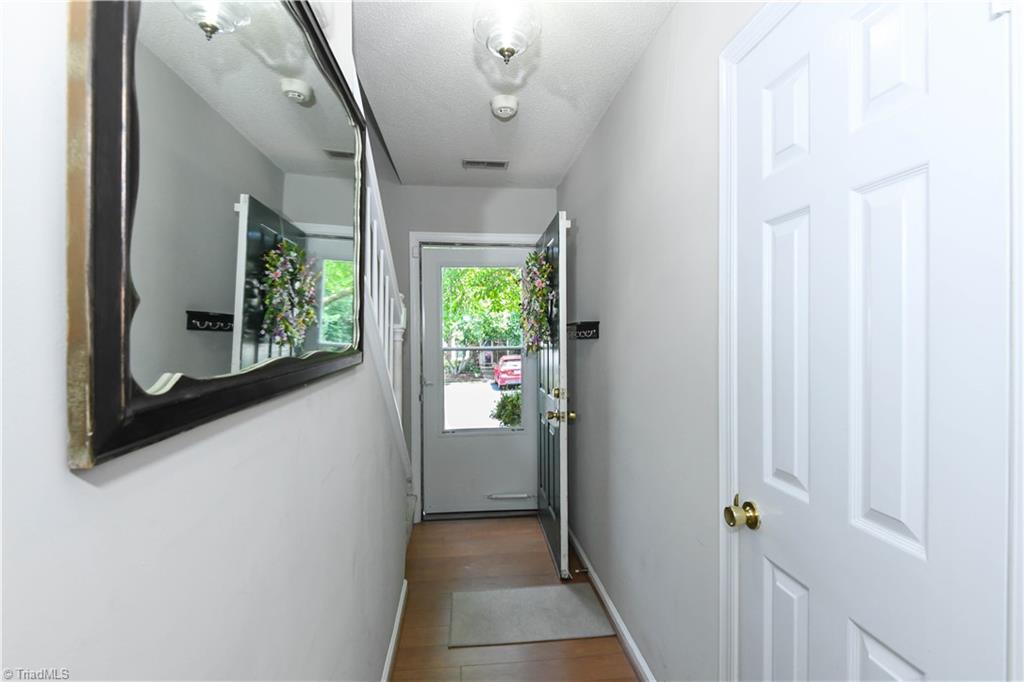 2667 Cottage Place