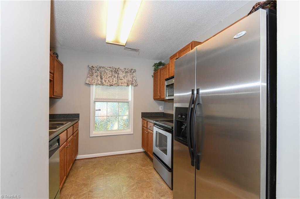 2667 Cottage Place