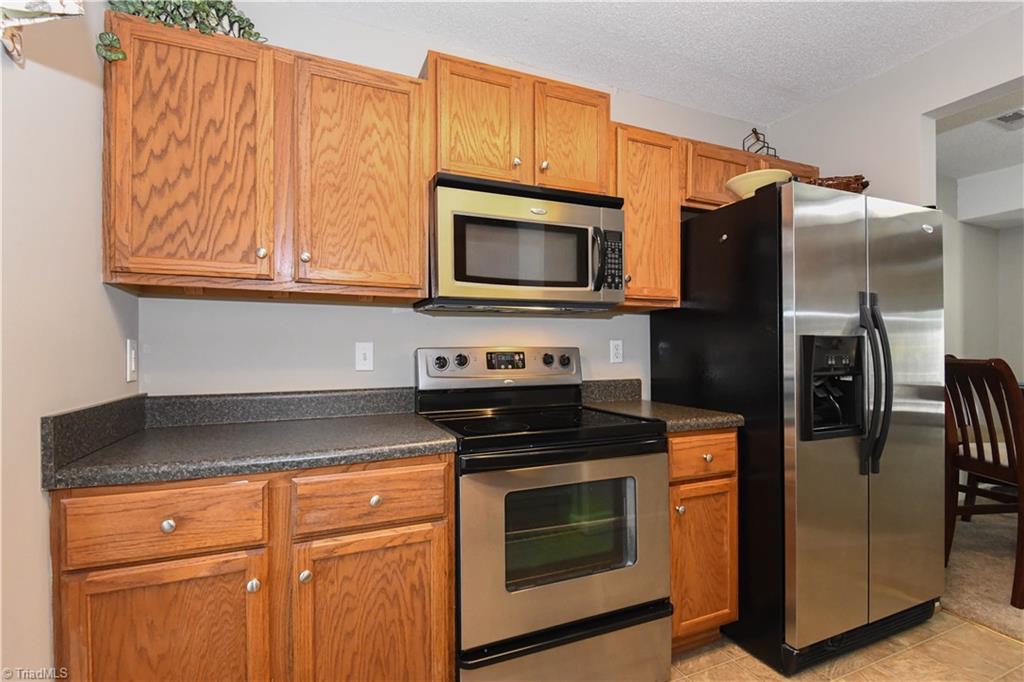 2667 Cottage Place