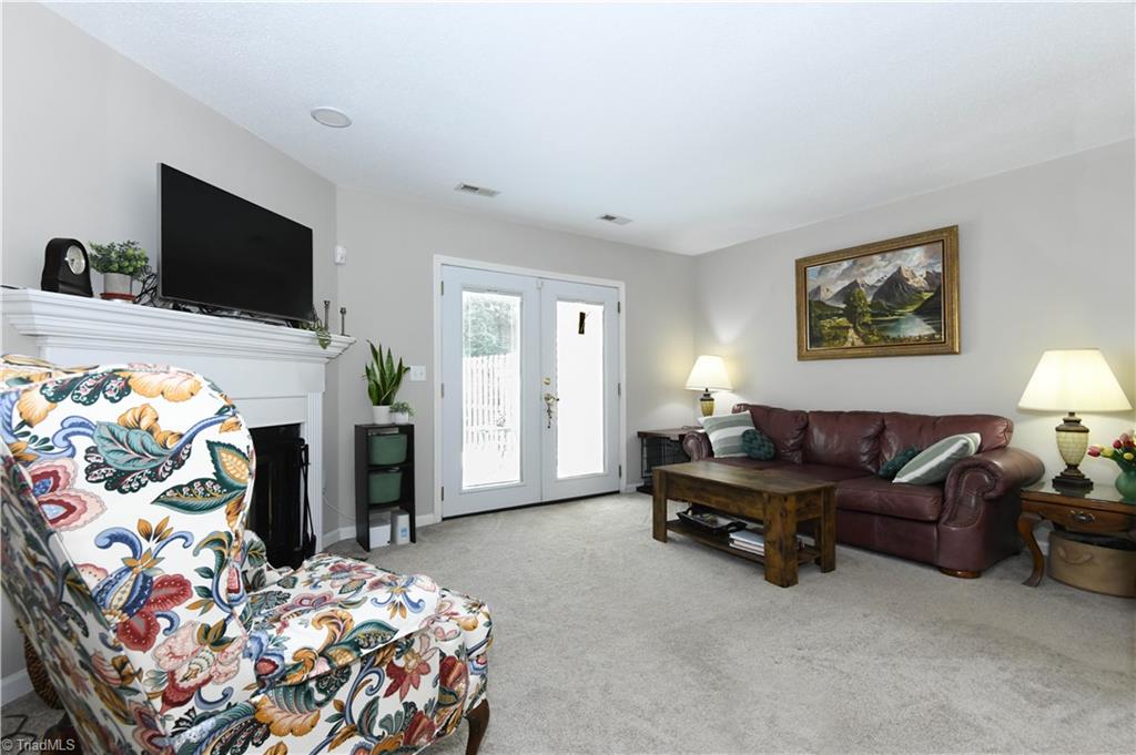 2667 Cottage Place