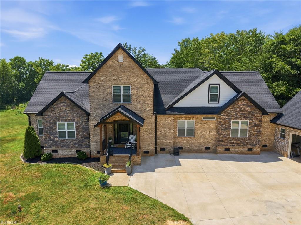 7005 Mcleansville Road