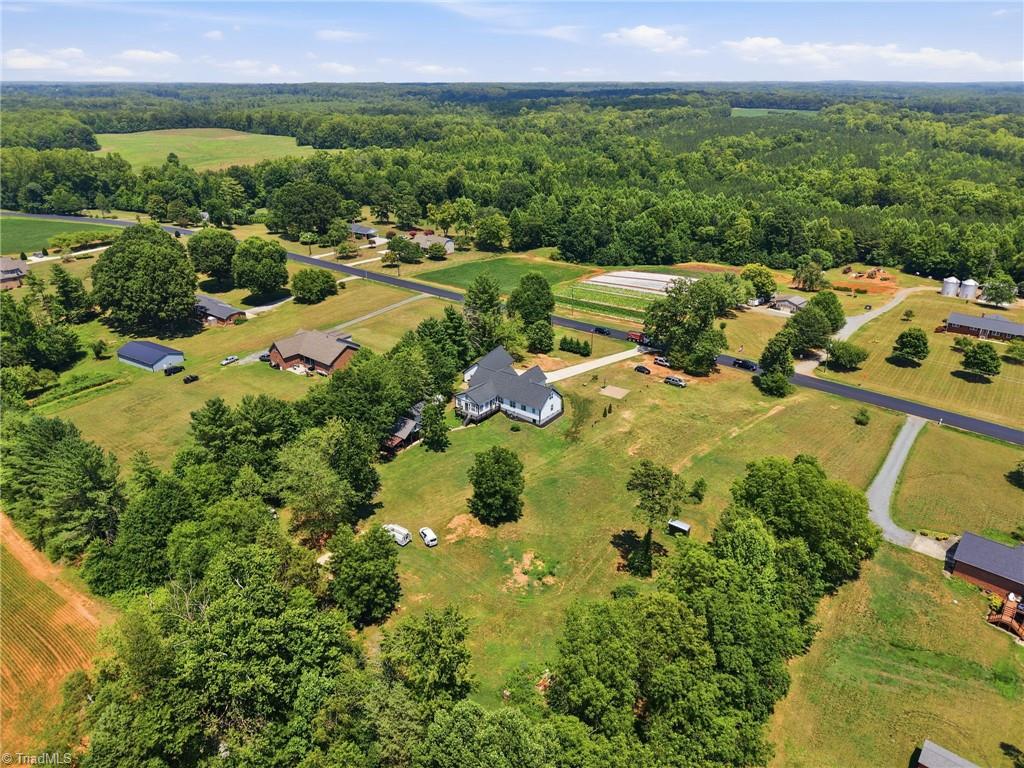 7005 Mcleansville Road