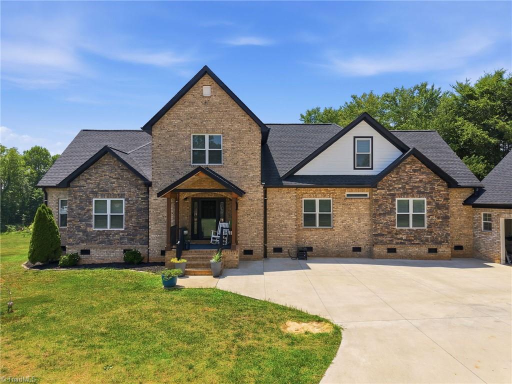 7005 Mcleansville Road