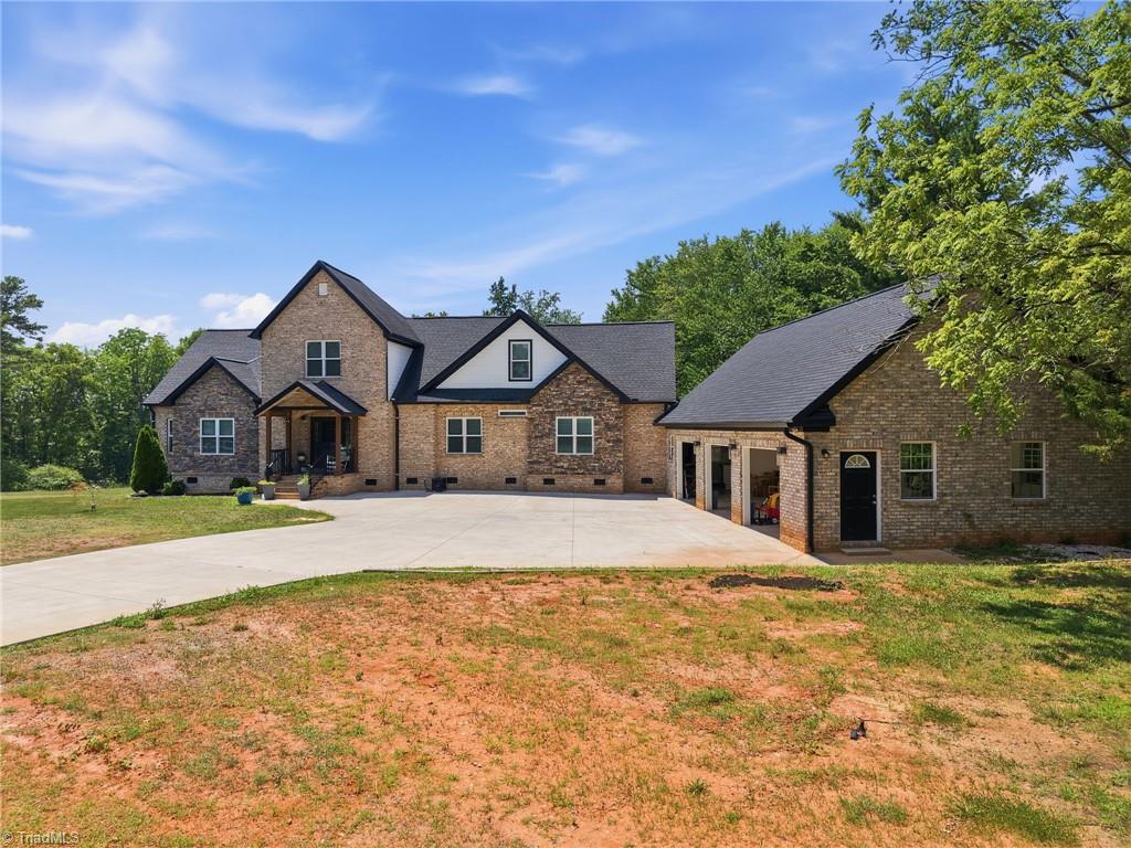 7005 Mcleansville Road