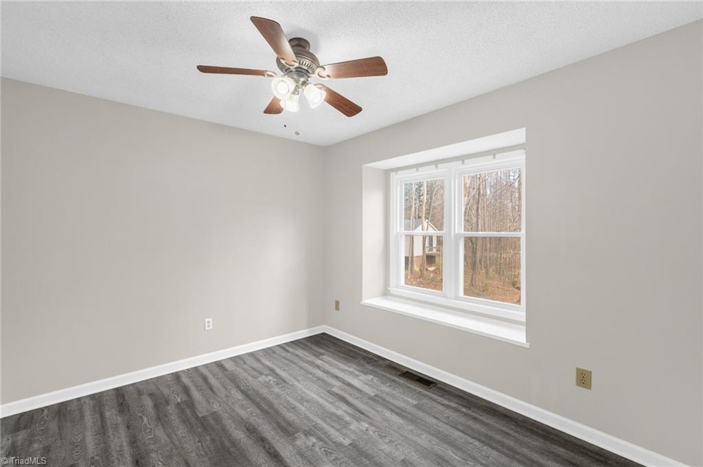 9 Dunnberry Court