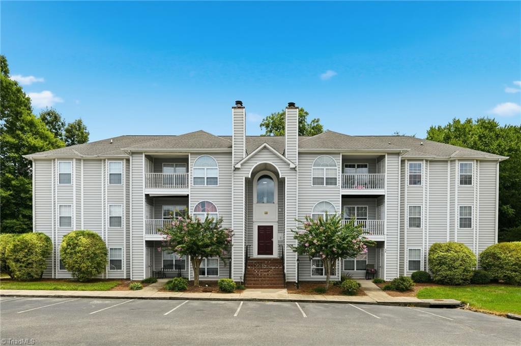 3638 Morris Farm Drive # 2C