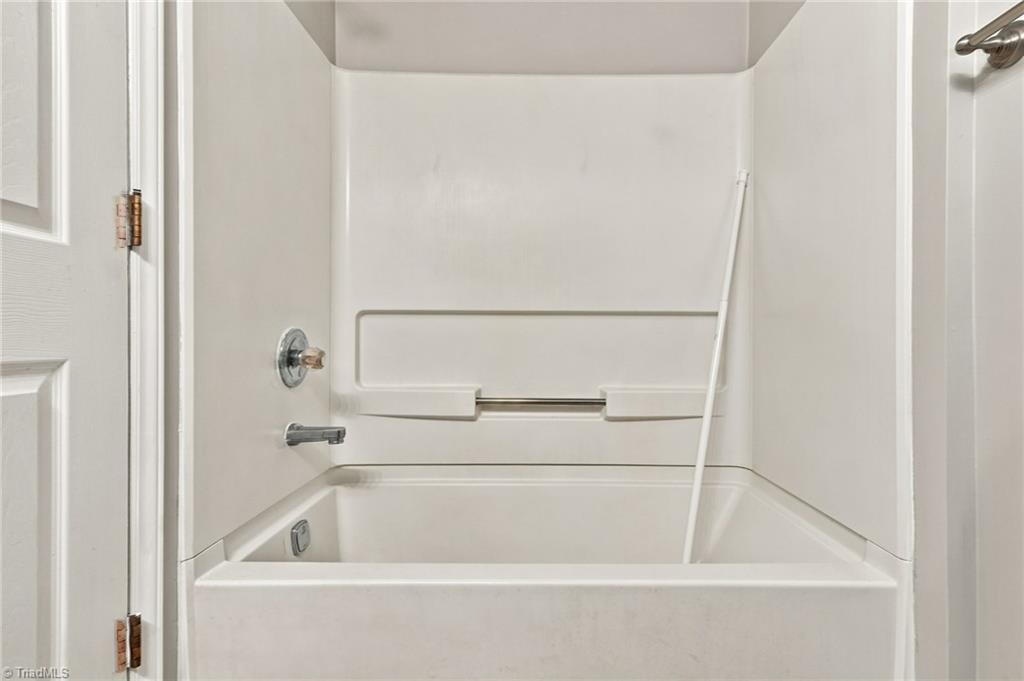 3638 Morris Farm Drive # 2C