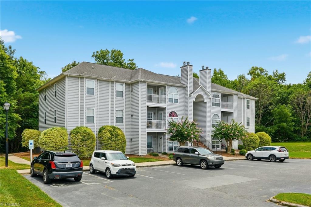 3638 Morris Farm Drive # 2C