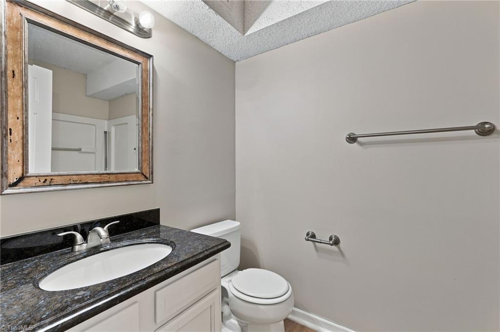 3638 Morris Farm Drive # 2C