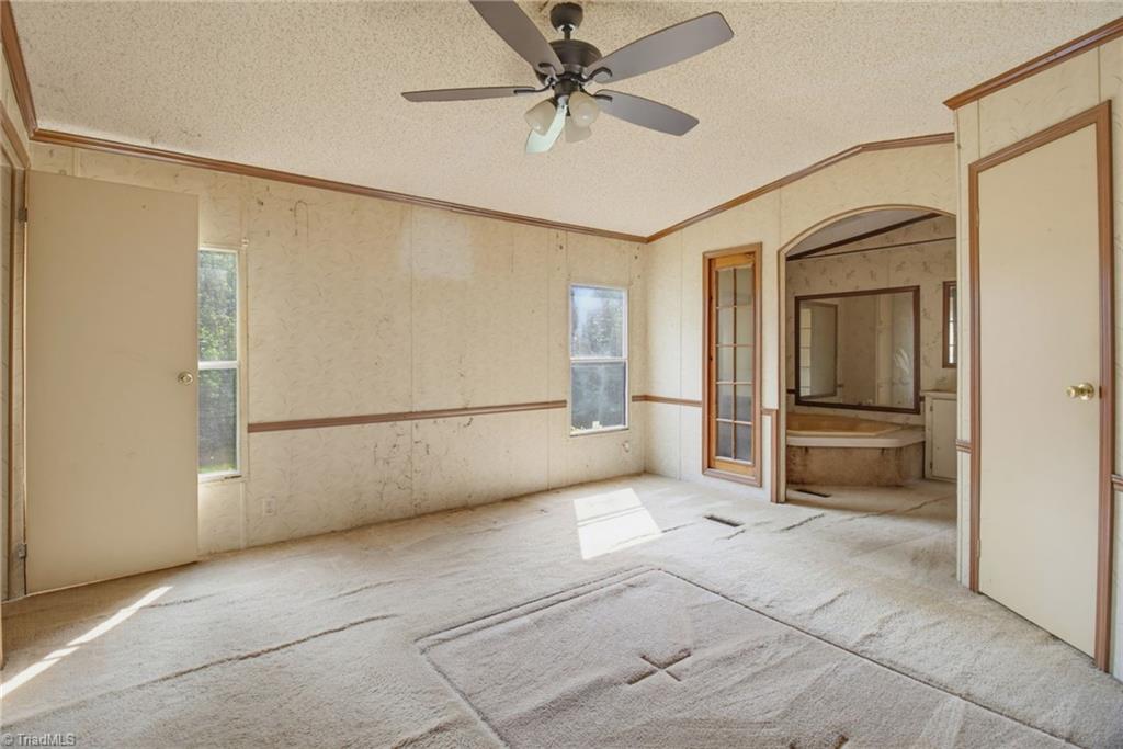 372 Gentry Road