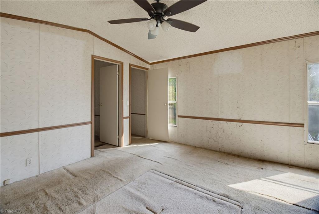 372 Gentry Road