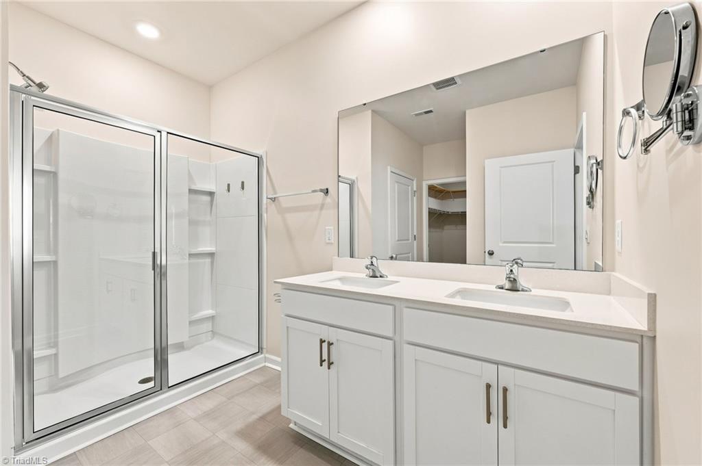 1419 Carisbrooke Drive