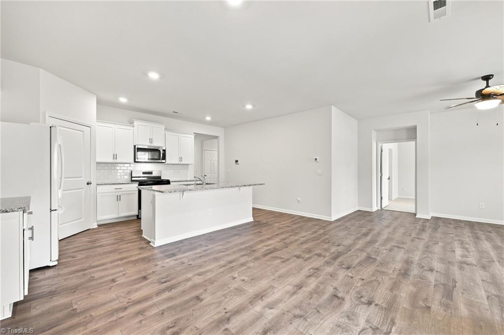 1419 Carisbrooke Drive