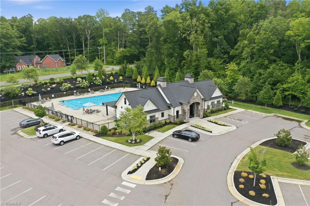 1419 Carisbrooke Drive