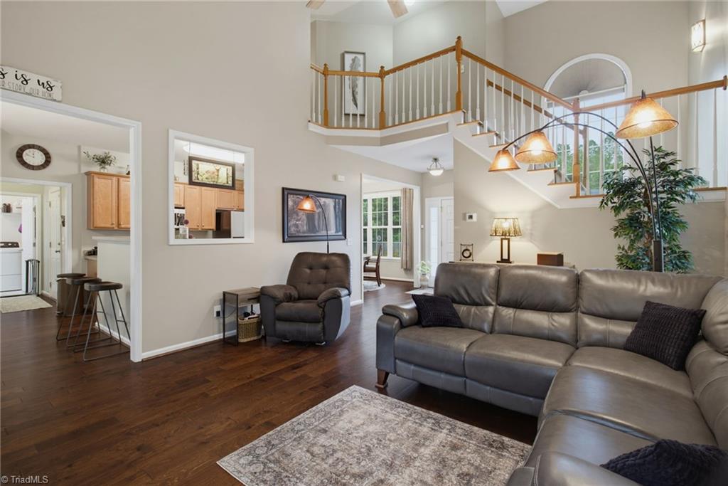 111 Tree Top Lane