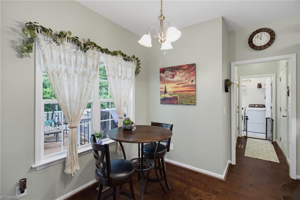 111 Tree Top Lane