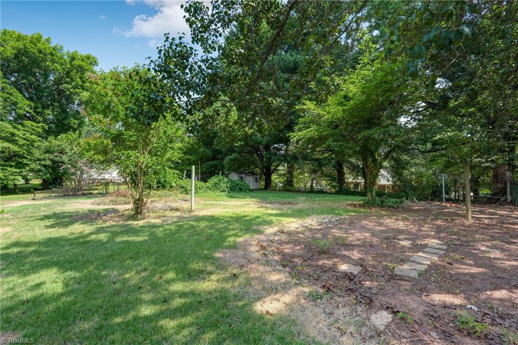 1110 Rosemont Drive