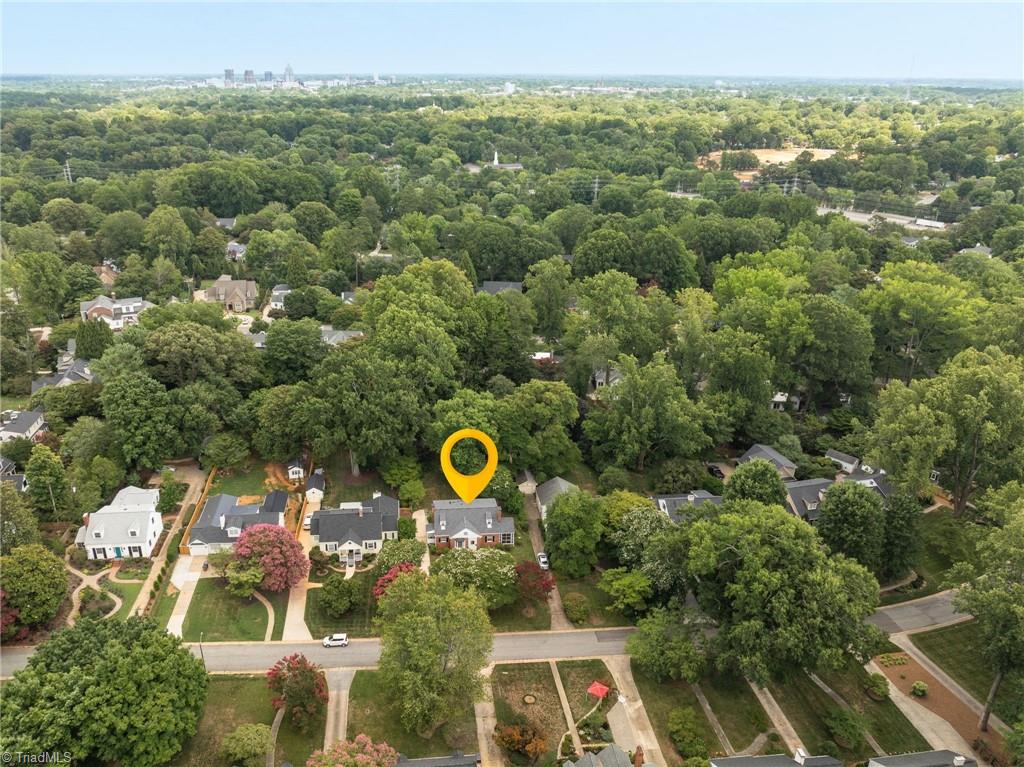 112 W Avondale Drive