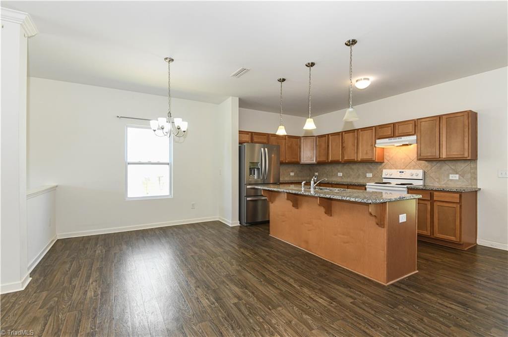 5031 Red Poll Drive