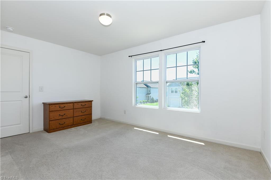 5031 Red Poll Drive