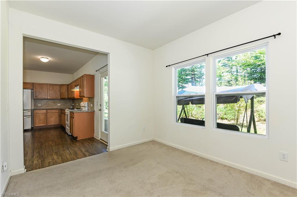 5031 Red Poll Drive